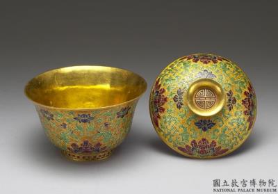 图片[2]-Covered cloisonne bowl with decoration of Indian lotuses, Qing dynasty, Qianlong reign (1736-1795)-China Archive